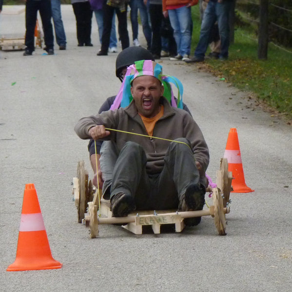 Országúti száguldás – fagokart építés és verseny